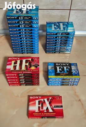 Bontatlan üres audió kazetta kazetták