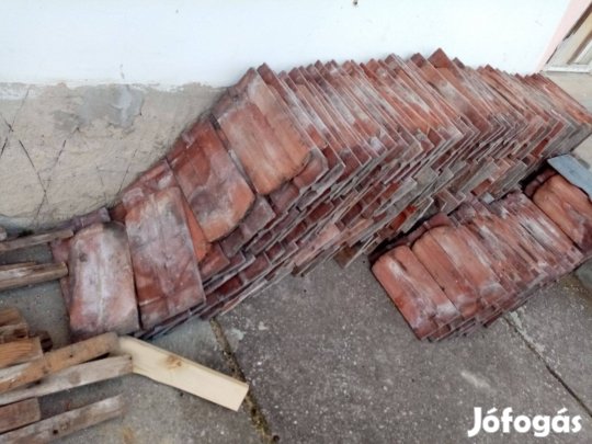 Bontott Hódfarku cserép