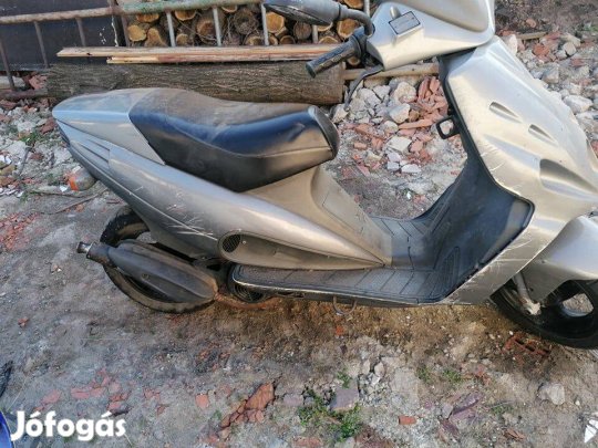 Bontott Malaguti F12 50ccm AC alkatrészei