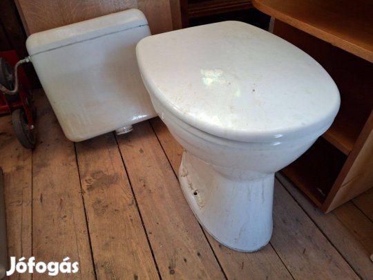 Bontott WC tetővel és tartállyal eladó