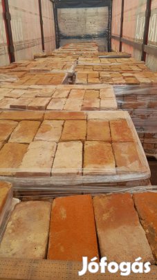 Bontott , tégla eladó