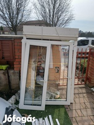 Bontott ablakok, kitűnő állapotban 