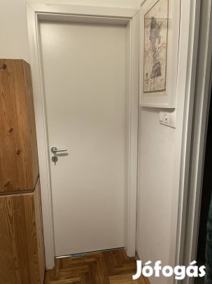 Bontott beltéri ajtó