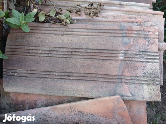 Bontott cserép XVII. kerület