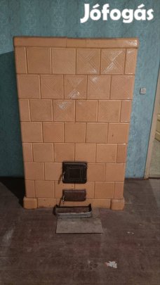 Bontott cserépkályha - Sopron