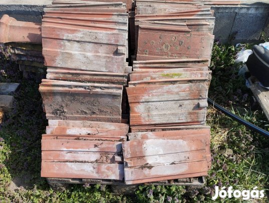 Bontott egy fülű piros cserép!