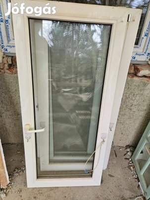 Bontott erkélyajtó,ablakok