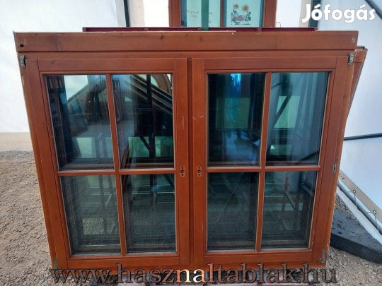 Bontott fa ablak 2 szárnyas típus