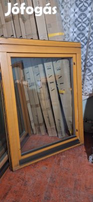 Bontott fa ablak 93x138 hőszigetelt