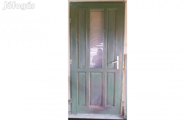 Bontott fa bejárati ajtó