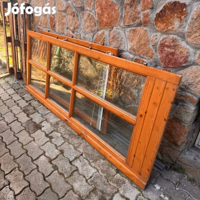 Bontott jó állapotú fa ablakok és ajtók szigetelt üveggel eladók egybe