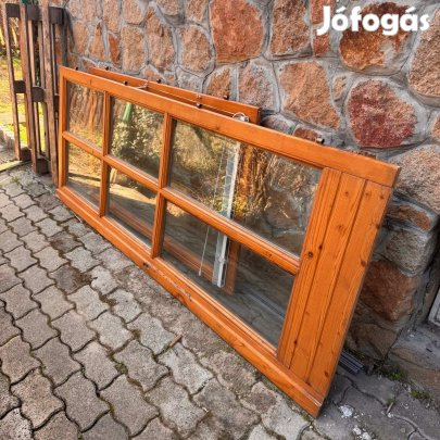 Bontott jó állapotú fa ajtók szigetelt üveggel, 2 db ajtó170x233cm