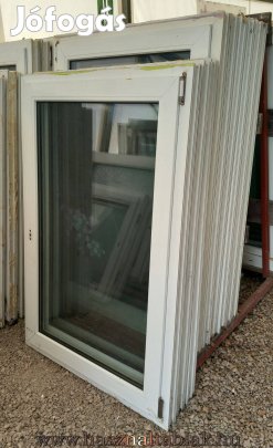 Bontott műanyag ablak 1 szárnyas kivitel