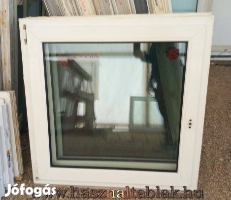 Bontott műanyag ablak 1 szárnyas kivitel
