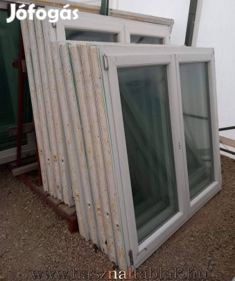 Bontott műanyag ablak 2 szárnyas kivitel