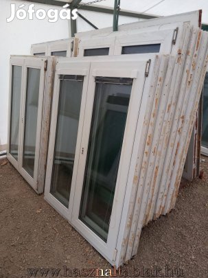 Bontott műanyag ablak 2 szárnyas kivitel
