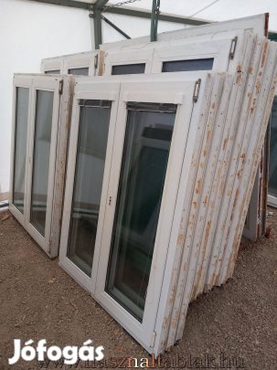 Bontott műanyag ablak 2 szárnyas kivitel