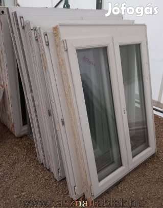 Bontott műanyag ablak 2 szárnyas kivitel