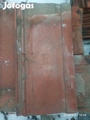 Bontott tatai agyagcserép