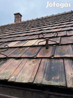 Bontott tatai cserép