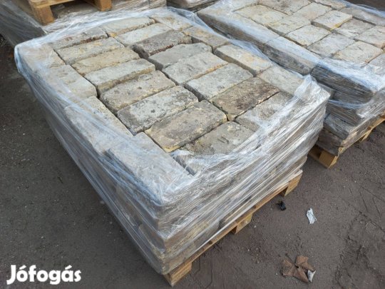 Bontott tégla eladó