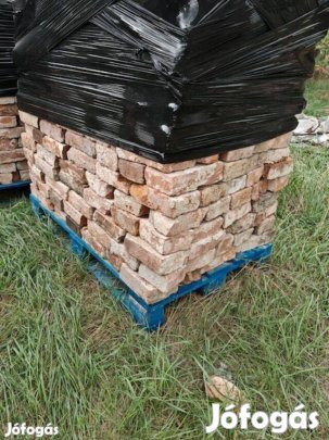 Bontott vörös műemlék tégla, nem egész - kivitelezői akcó!