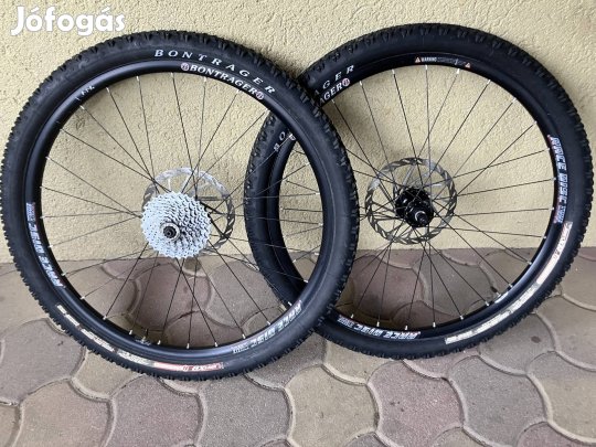 Bontrager race disc 26-os kerékszett