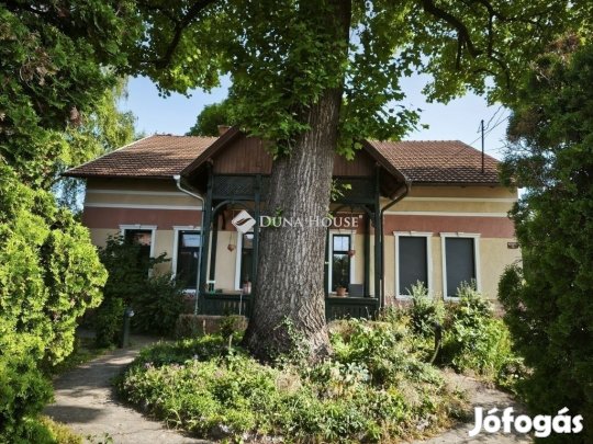 Bonyhádi 150 nm-es ház eladó