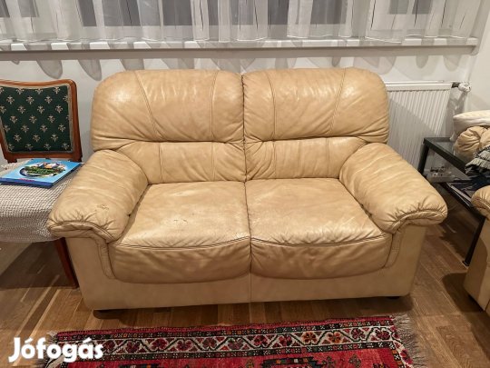 Bőr kanapé, két egységből áll