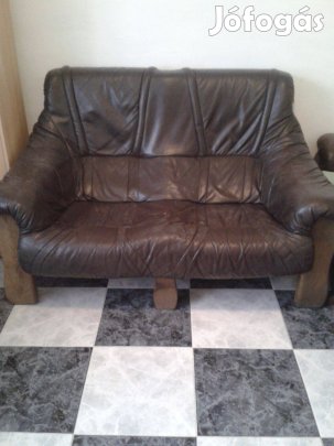 Bőr kanapé eladó