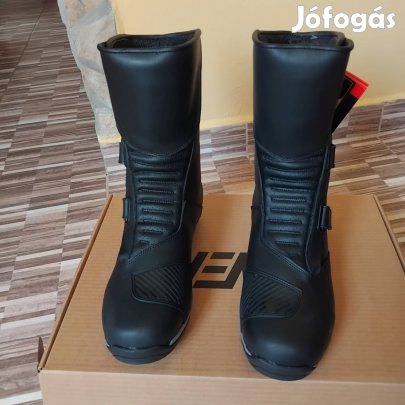 Bőr motoros csizma új 45
