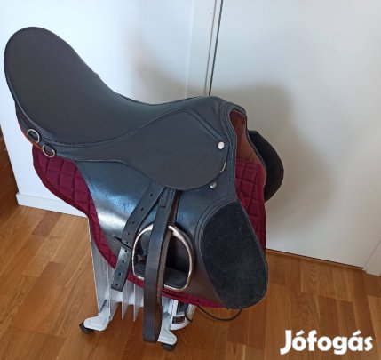 Bőr nyereg eladó