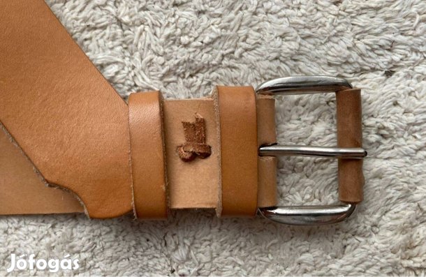 Bőr öv (kézi gyártású)