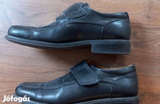 Bőr tépőzáras 39 es cipő