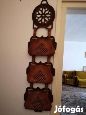 Bőr újságtartó falidísz