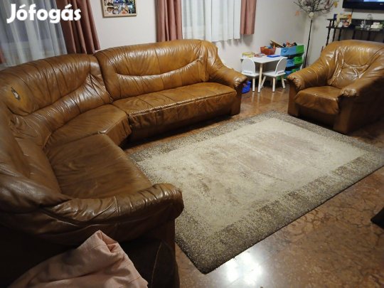 Bőr ülőgarnitúra