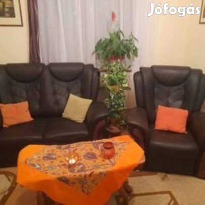 Bőr ülőgarnitura és relaxfotel eladó