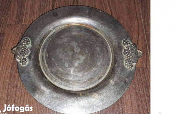 Borász tálca szőlő motívumokkal díszített