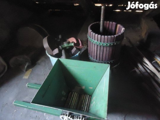 Borászati ezközök demizsonok,kádak