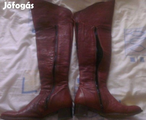Bőrcsizma Konyakszínű díszített 39