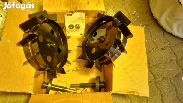 Bordázott járókerék egytengelyes traktorhoz, fémkerekes motortengely