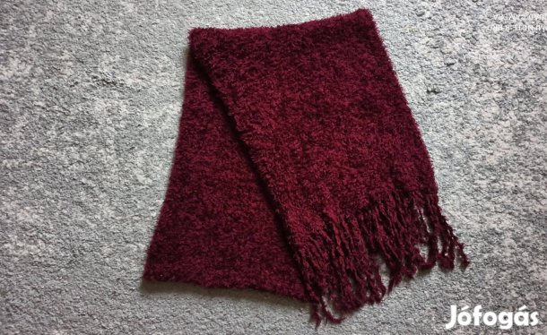 Bordó kötött rojtos sál