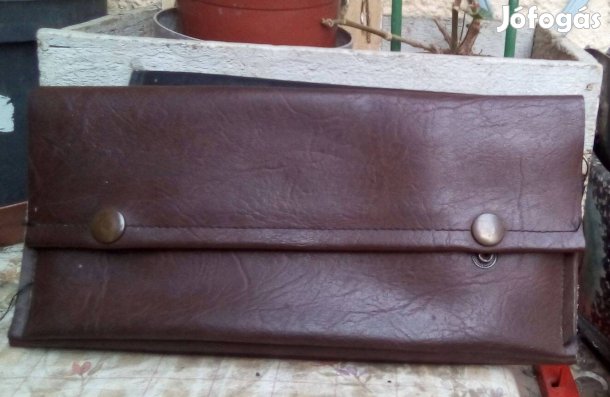 Bordó pincér pénztárca Ajándékozható állapotú