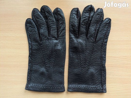 Bőrkesztyű sötétbarna színben