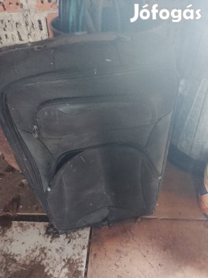 Bőrönd (Postázom is)