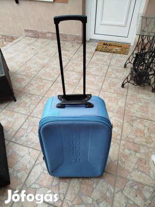 Bőrönd, kerekes, Gabol