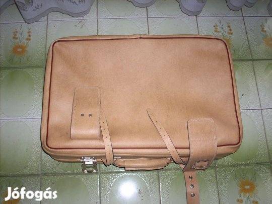Bőröndök eladók