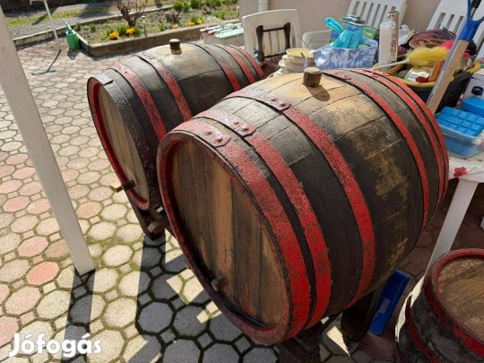 Boros hordó 130 literes