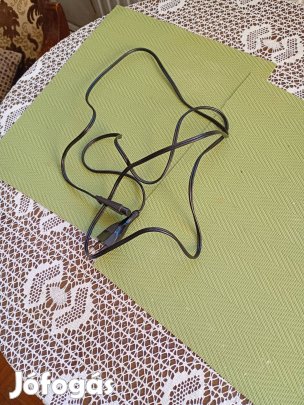 Borotva magnó 1,5 piskóta csatlakozós tápkábel 2000ft óbuda