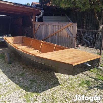 Borovi fenyő új facsónak eladó!